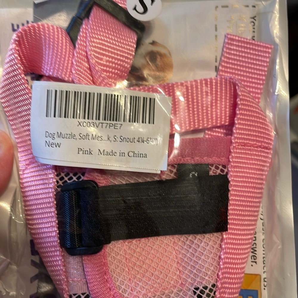 NIP Pink Mesh Dog Muzzle